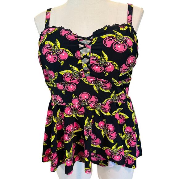 Torrid Plus Size 3 One Piece Betsey Johnson Cherry Swim Dress Wireless Swimsuit - Picture 5 of 5